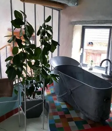 Les Papillons Hébergement de vacances Agnat